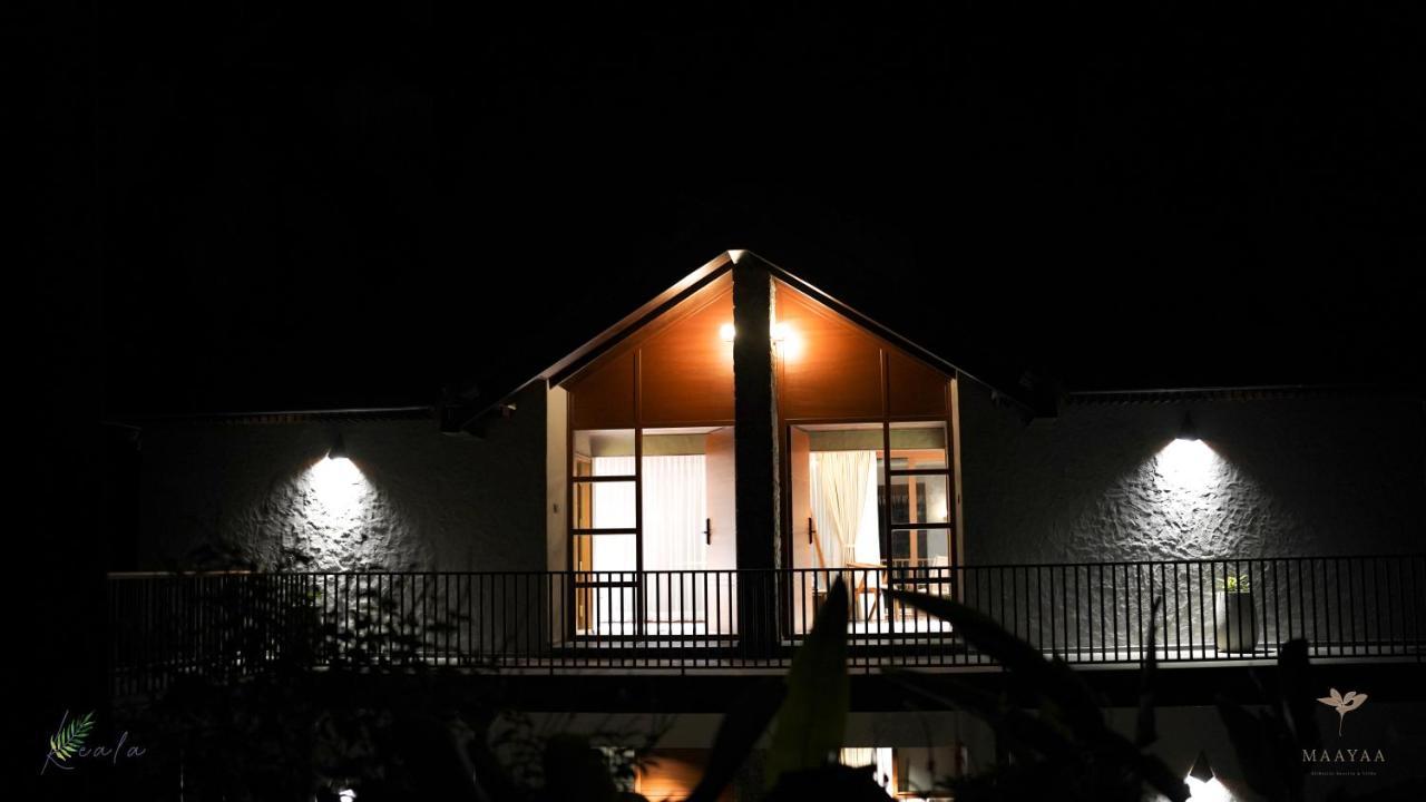 Maayaa Riverside Villa By Kpm Tripenta Attappadi ภายนอก รูปภาพ